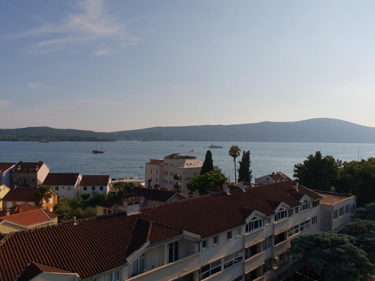 Vb Apartmani Tivat Exteriér fotografie