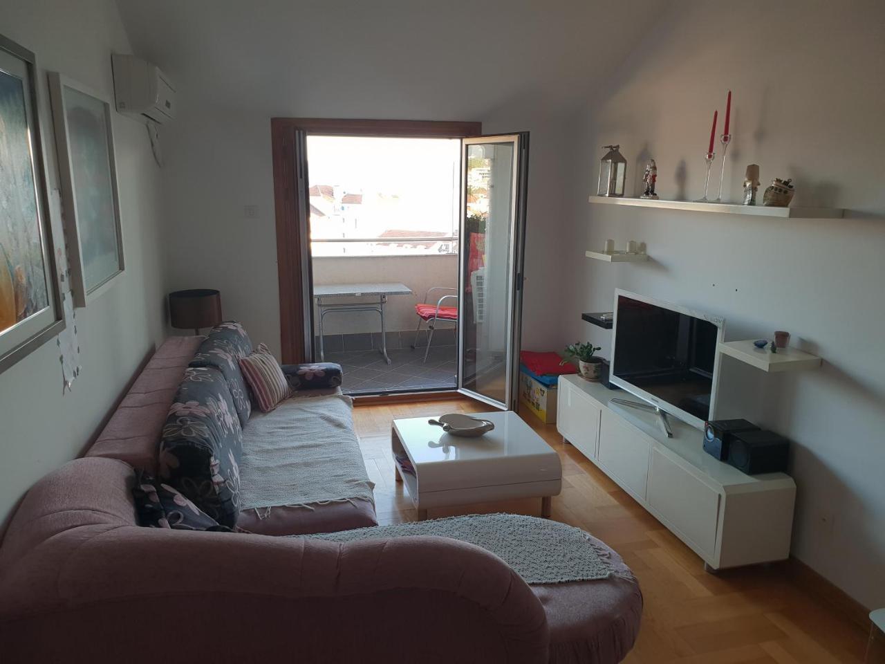 Vb Apartmani Tivat Exteriér fotografie